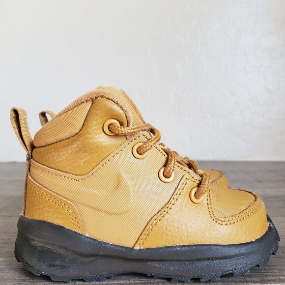 Nike Manoa Leather Lace-Up Boots Wheat/Black Size Infants 5C Baby Shoes Outdoors